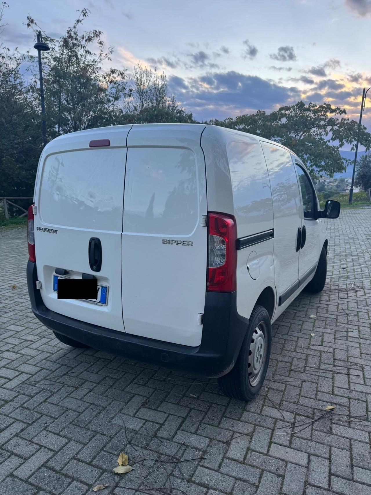 Peugeot Bipper 1.3 HDi 75Cv 2011