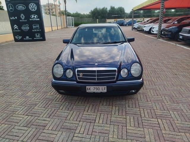Mercedes-benz E 250 diesel cat Avantgarde