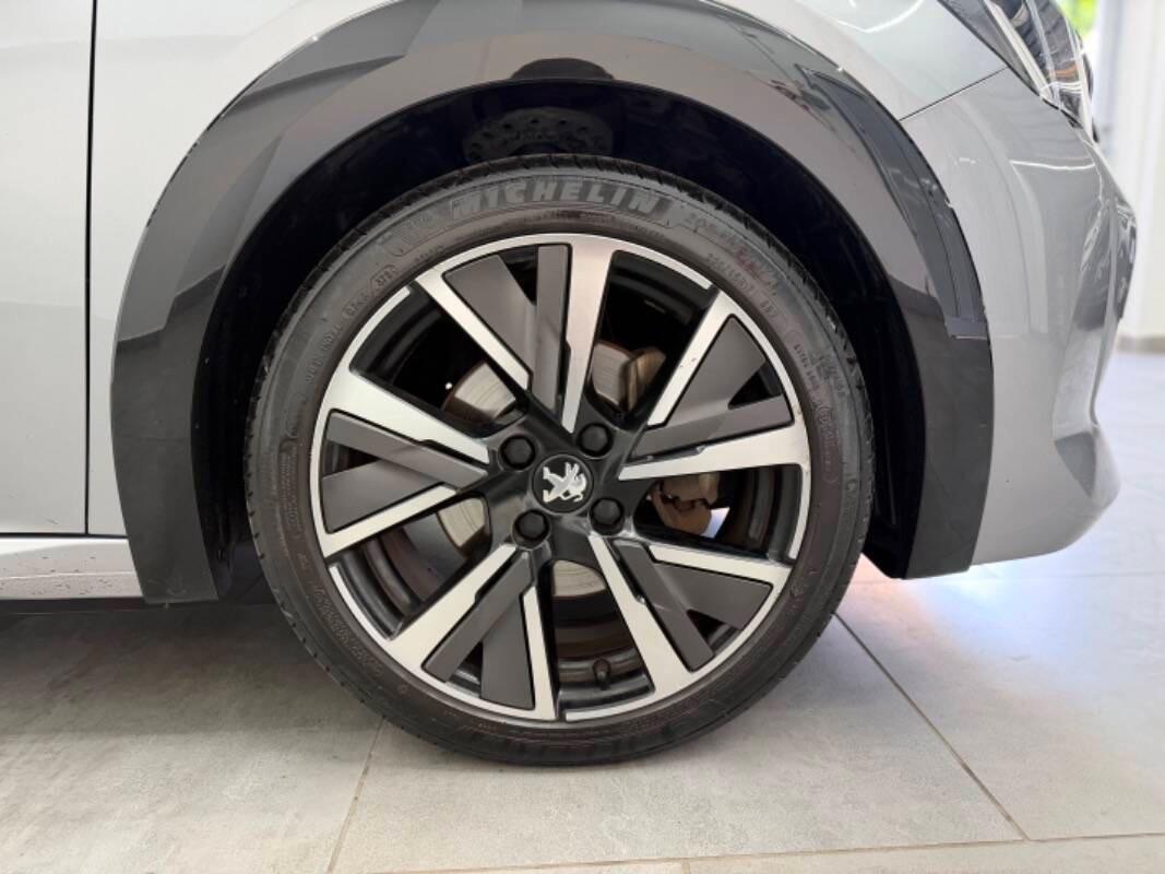 Peugeot 208 BlueHDi 100cv GT Line 2020