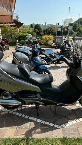 Suzuki Burgman 250