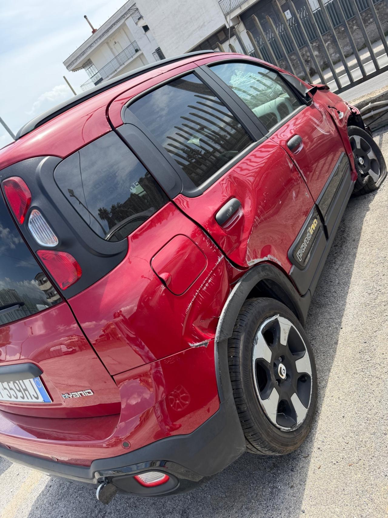 Fiat Panda 1.0 FireFly S&S Hybrid Pandina Cross
