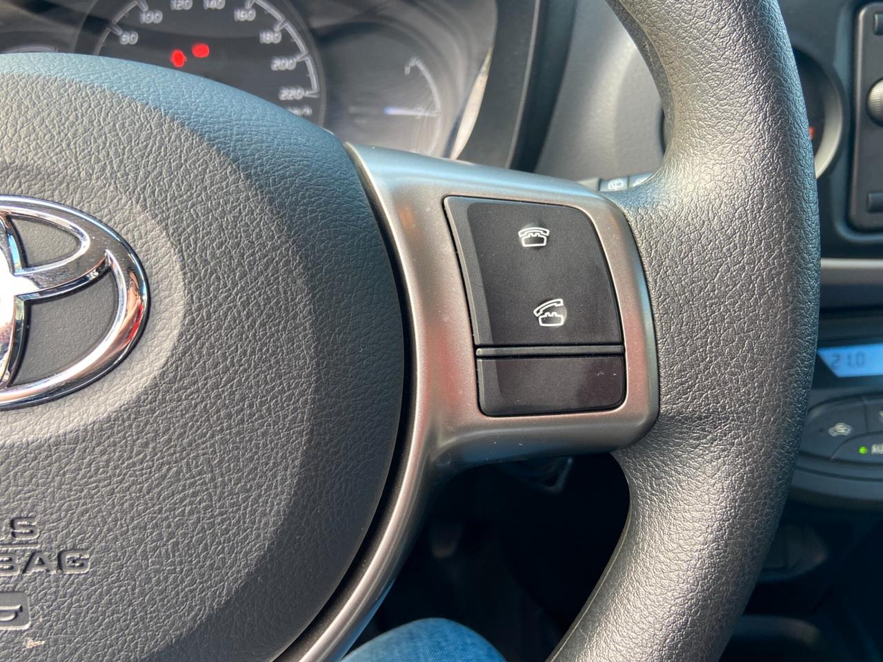 Toyota Yaris 1.5h Cool