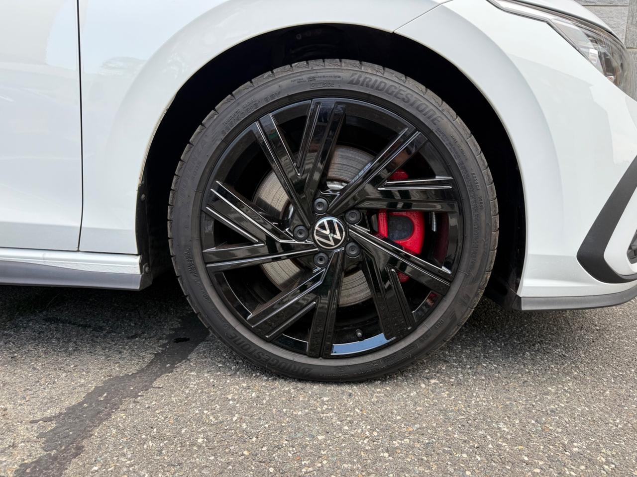 Volkswagen Golf GTI 2.0 TSI DSG PERFORMANCE