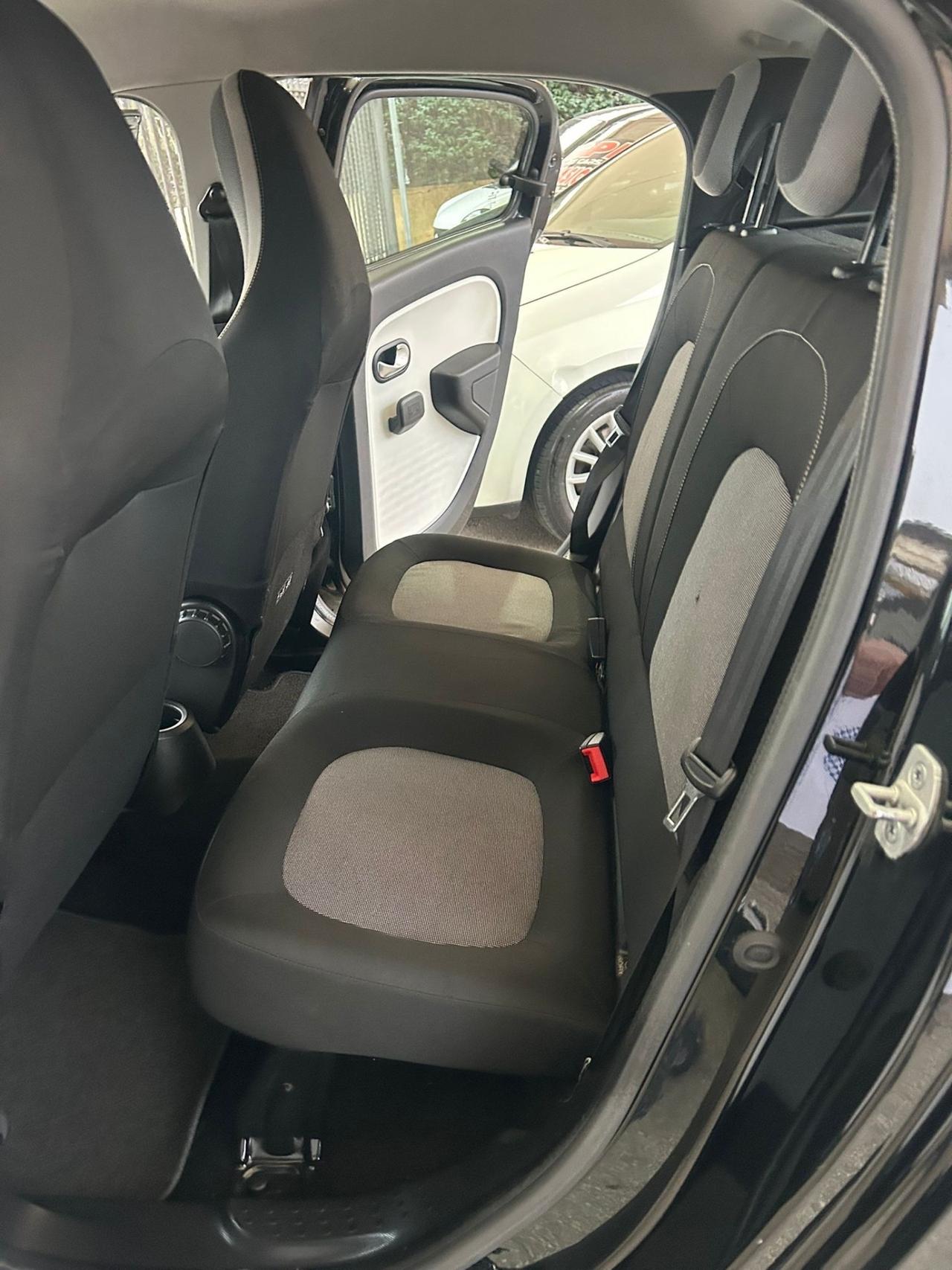 Renault Twingo SCe Stop&Start La Parisienne