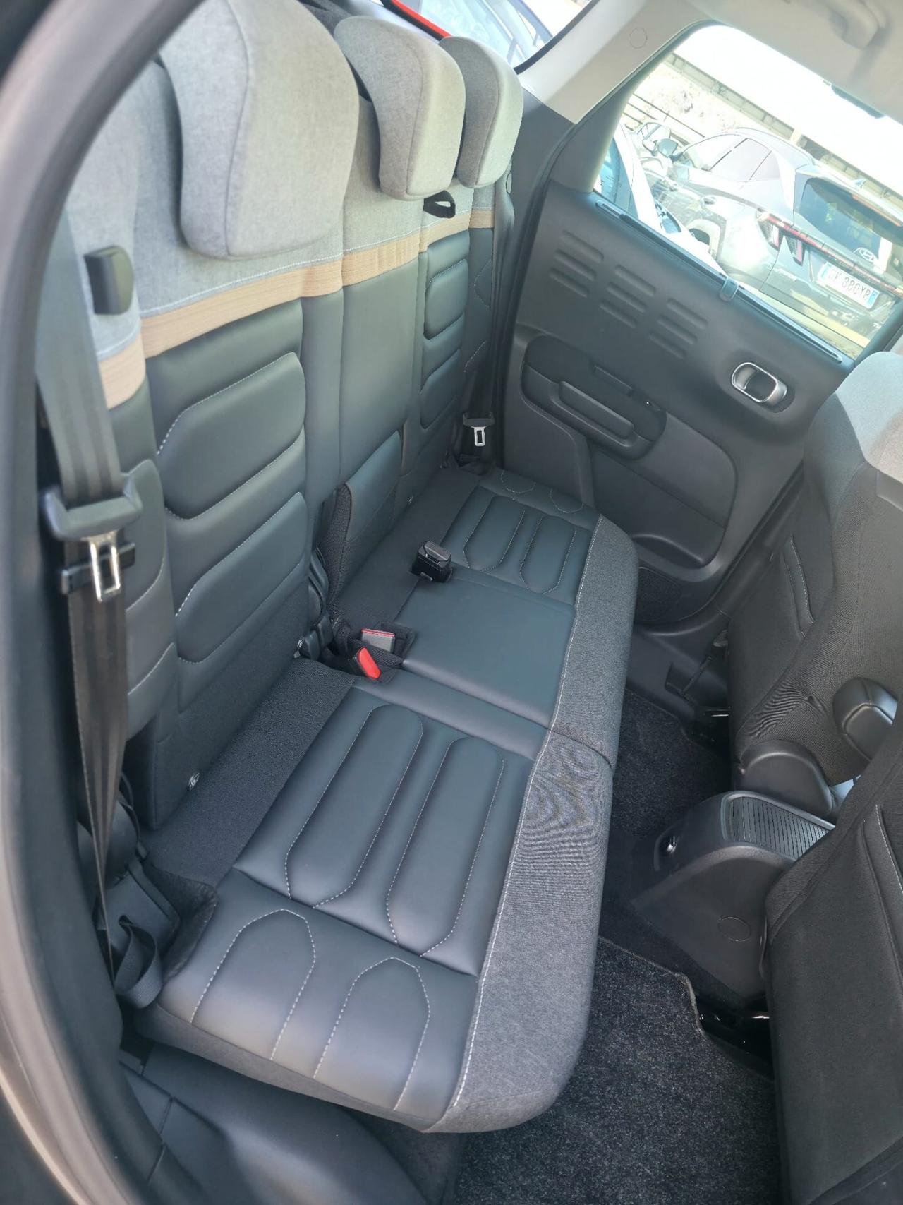 Citroen C3 Aircross BlueHDi 110 S&S Shine Pack