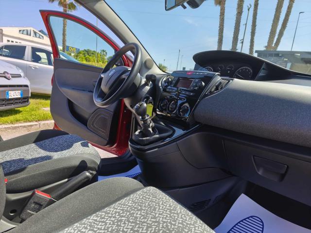 LANCIA Ypsilon 1.0 FireFly 5 porte S&S Hybrid Ecochic A. Ferretti