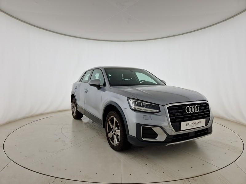 Audi Q2 30 1.6 tdi admired