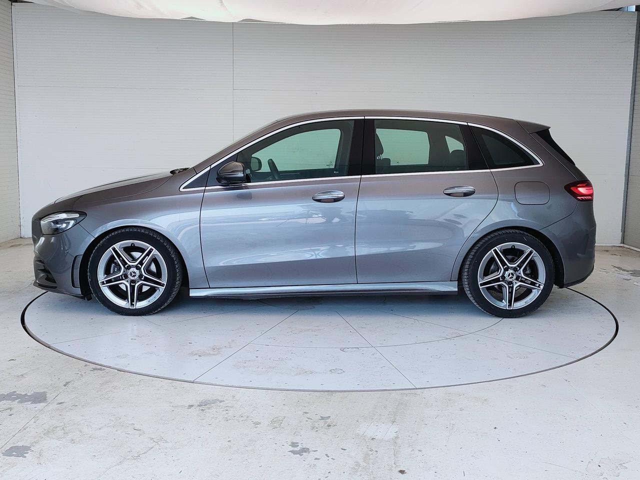 Mercedes-Benz Classe B - W247 2023 - B 180 d AMG Line Advanced Plus auto