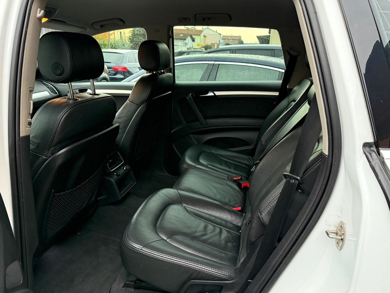 Audi Q7 3.0TDI 240CV V6 quattro S-LINE EURO6 2010