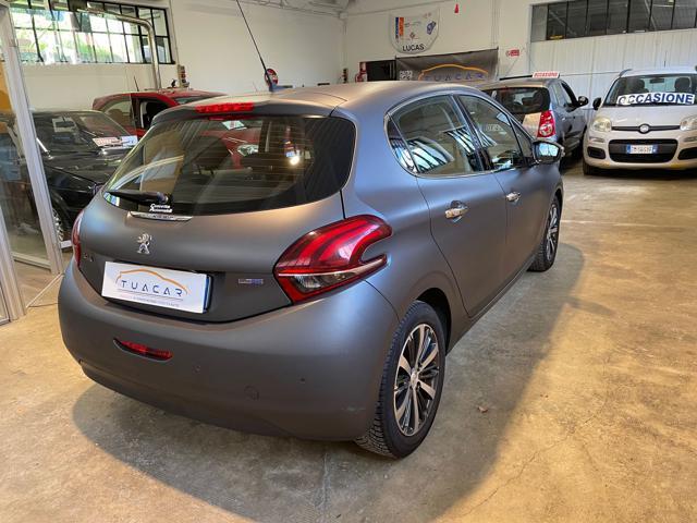 PEUGEOT 208 Allure 1.6 Blue HDI 100