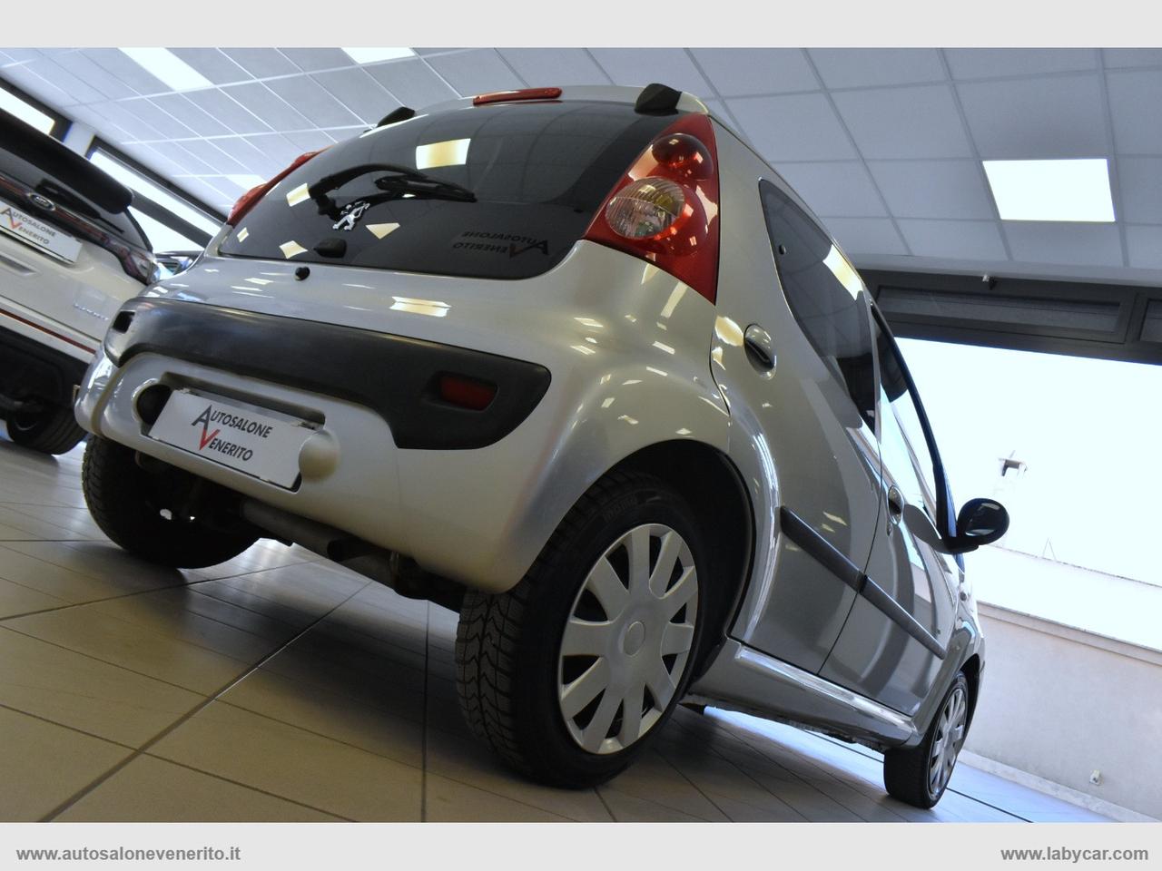 PEUGEOT 107 1.0 68 CV 5p. Plaisir