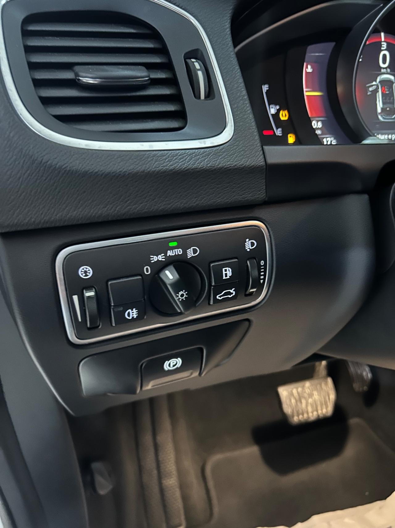 Volvo V60 D3 Geartronic Business