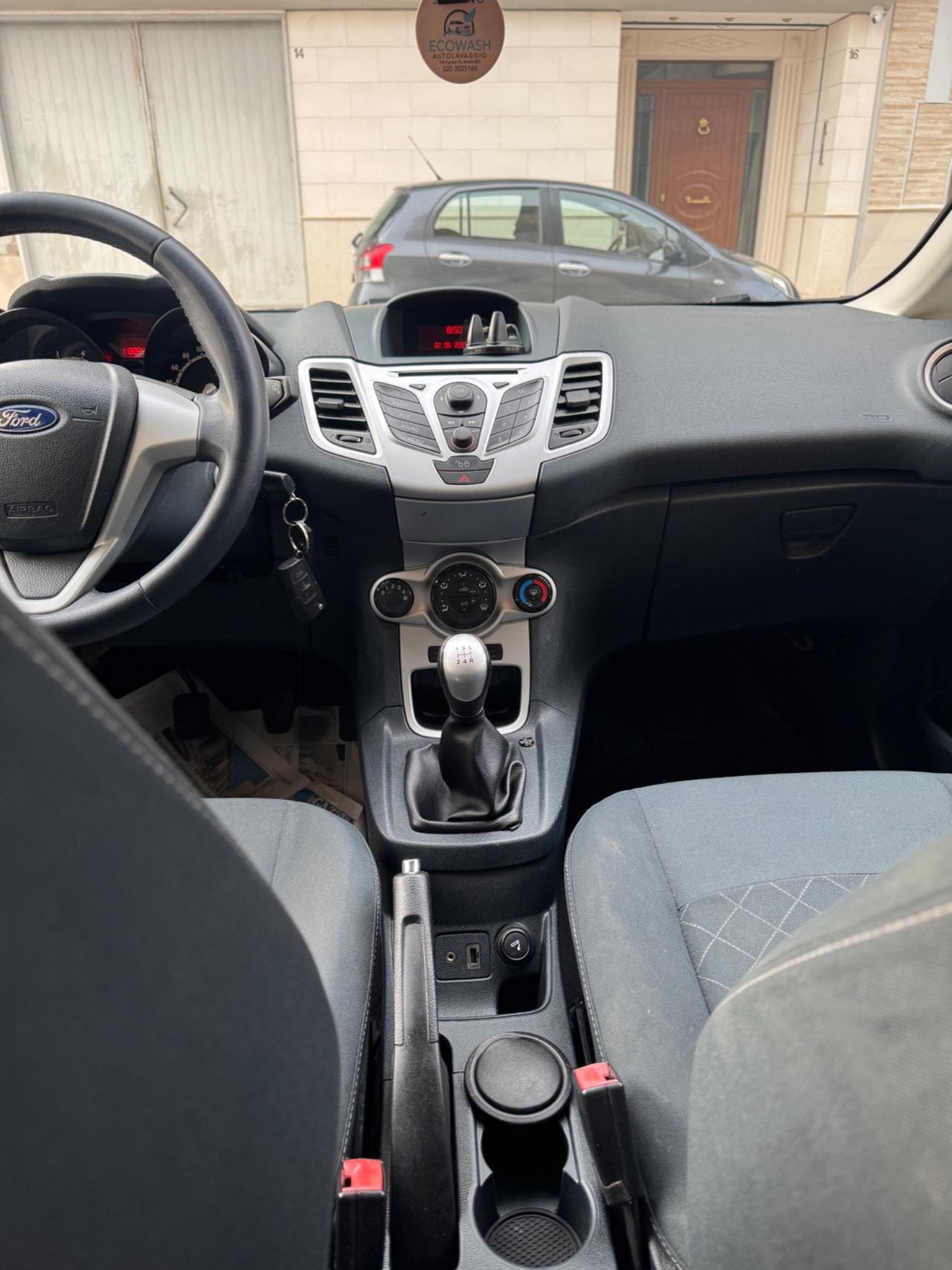 Ford Fiesta 1.2 82 CV 5 porte Titanium