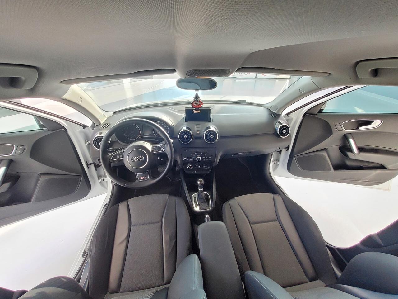 Audi A1 1.6 TDI S tronic line edition