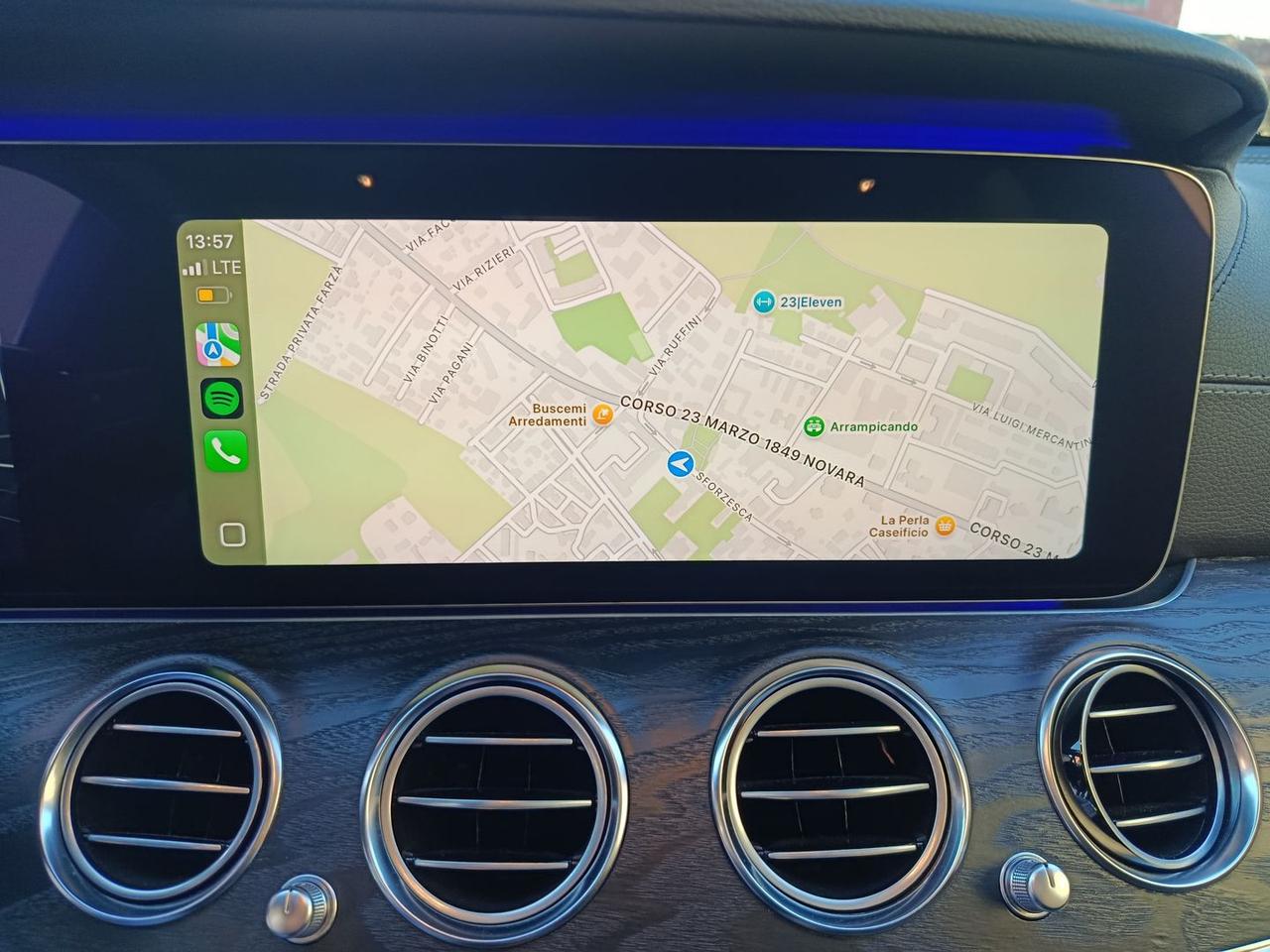 Mercedes-Benz E 220 Premium Plus E 220 D #8033