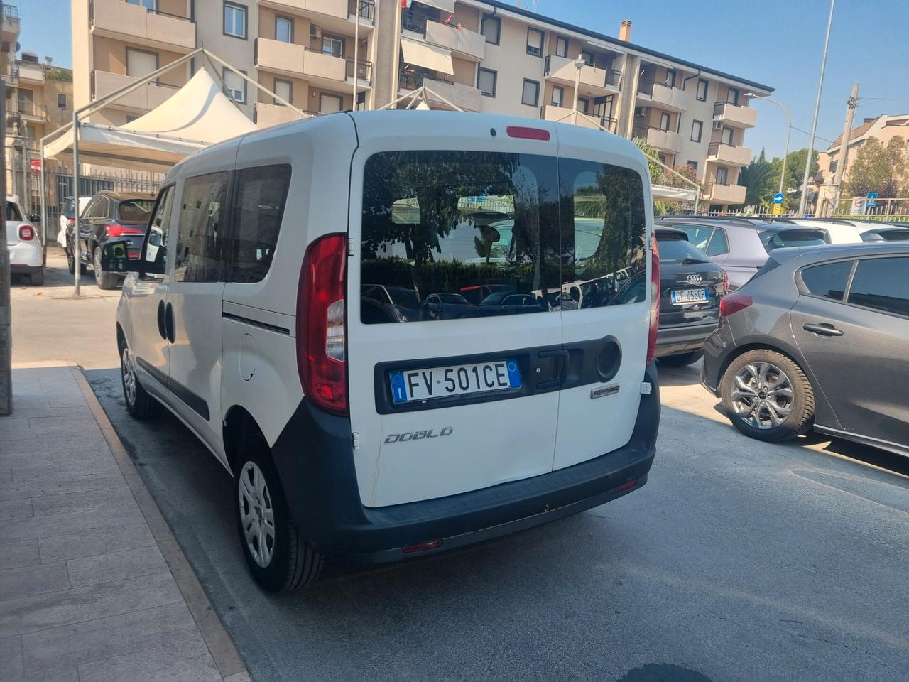 Fiat Doblo Cargo combi 1.3 mjt 16v SX 95cv E6 - CAMBIO DA SOSTITUIRE
