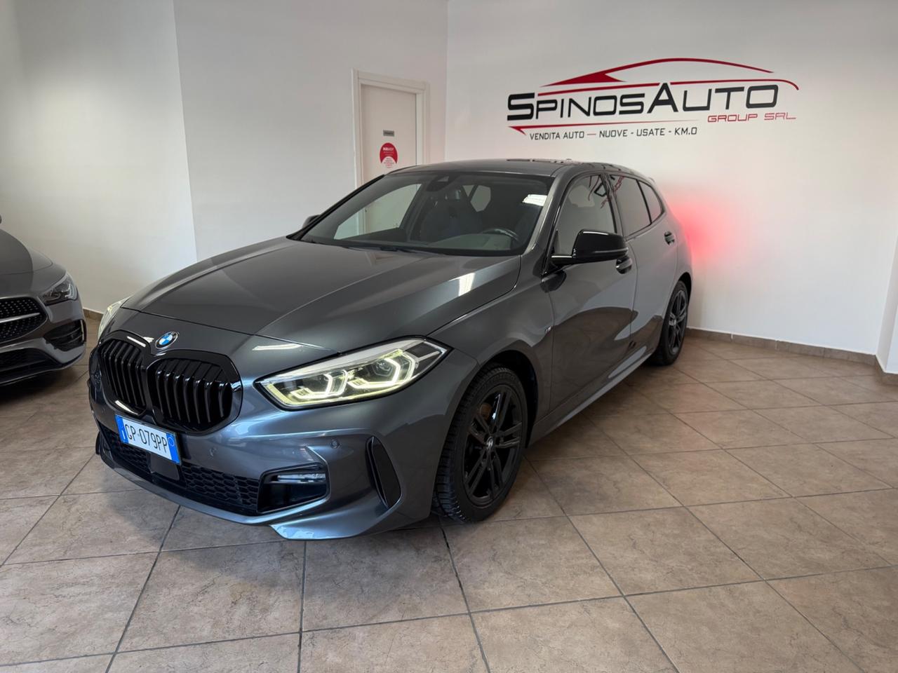 Bmw 118 118d 5p. Msport