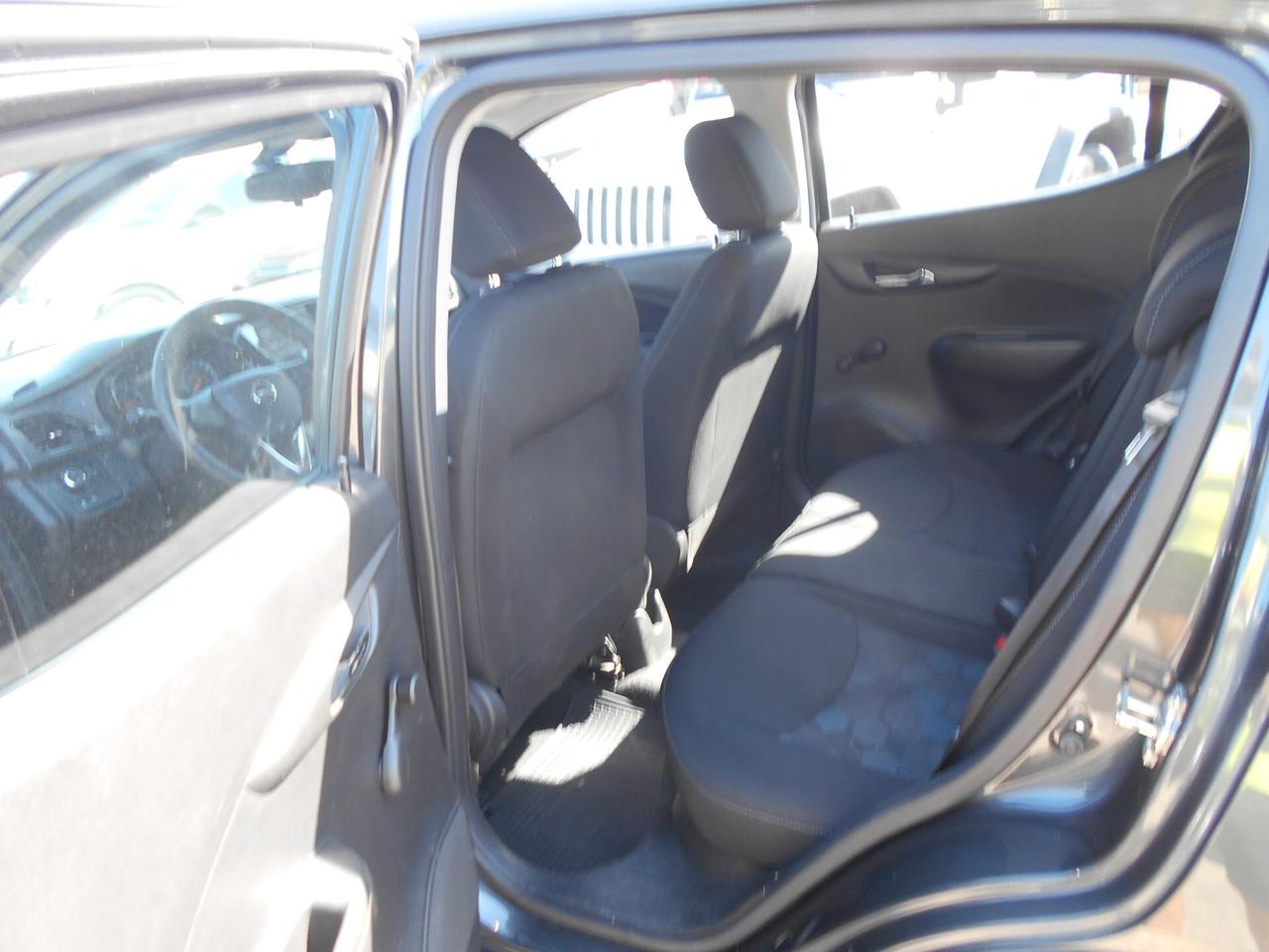 Opel Karl Rocks 1.0 75 CV