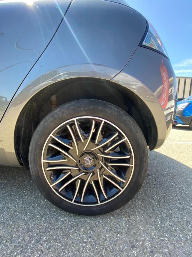 LANCIA Ypsilon *PROMO* 1.0 S&S Hybrid Gold