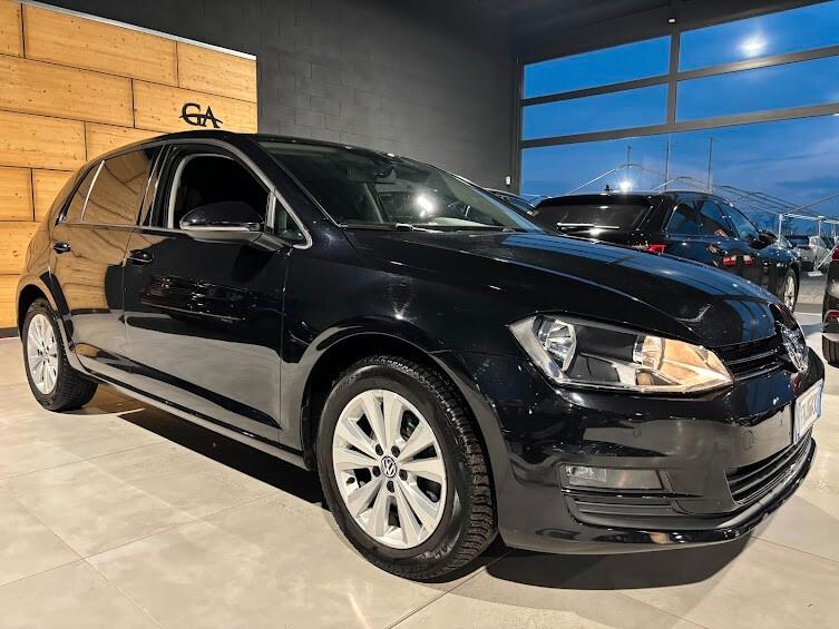 Volkswagen Golf 1.6 TDI 110CV 5P. 60.000KM NEOPATENTATI