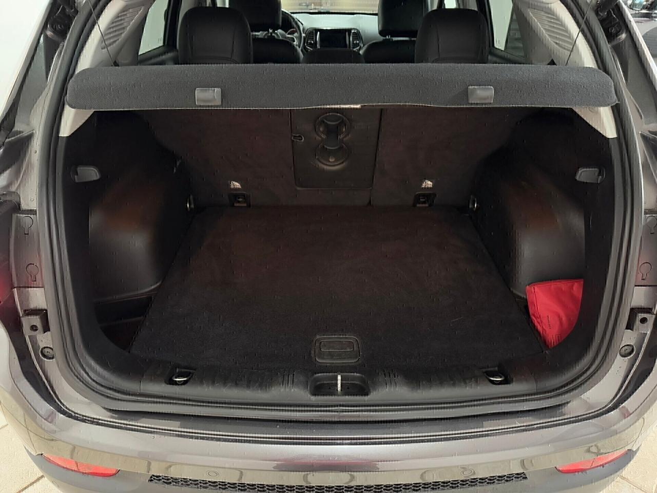 JEEP Compass 2.0 MTJ (170) 4WD Limited 2019