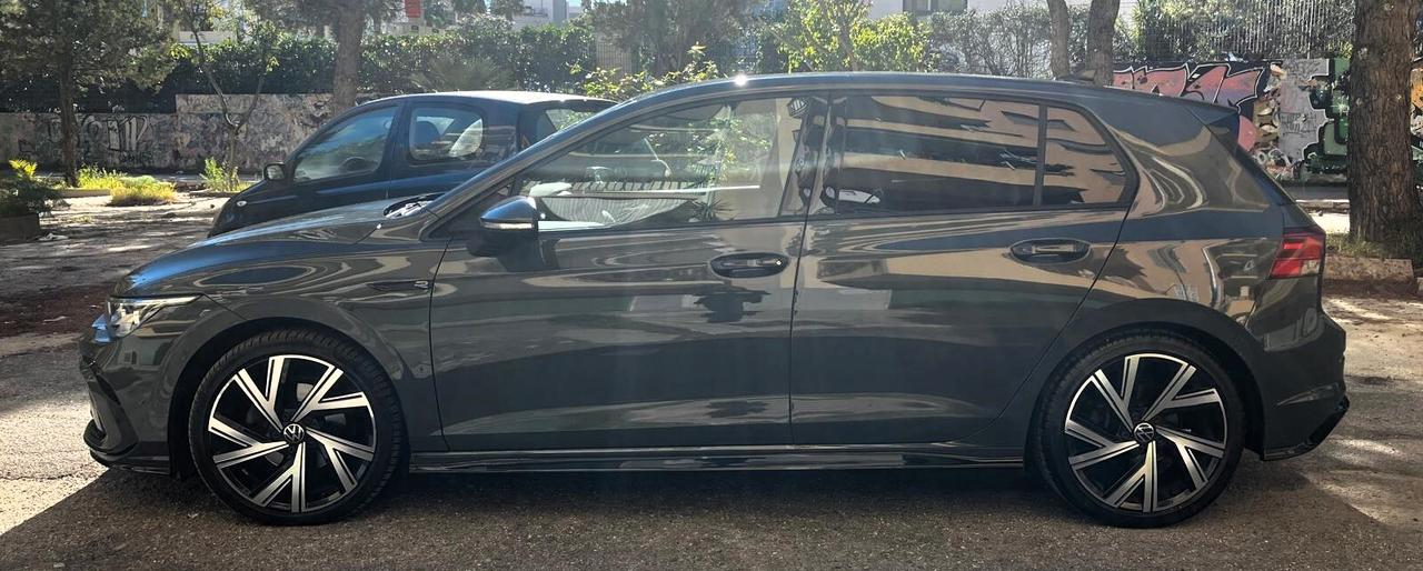 VW Golf 2.0 TDI 150 CV DSG SCR R-Line unipro uff ITA