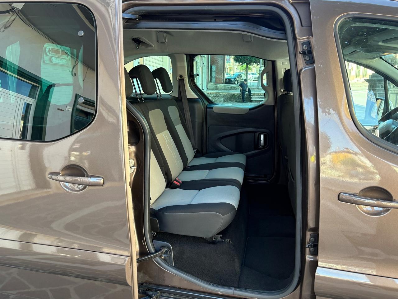 Peugeot Partner 1.6 e-HDi 92 CV AUTOCARRO N1