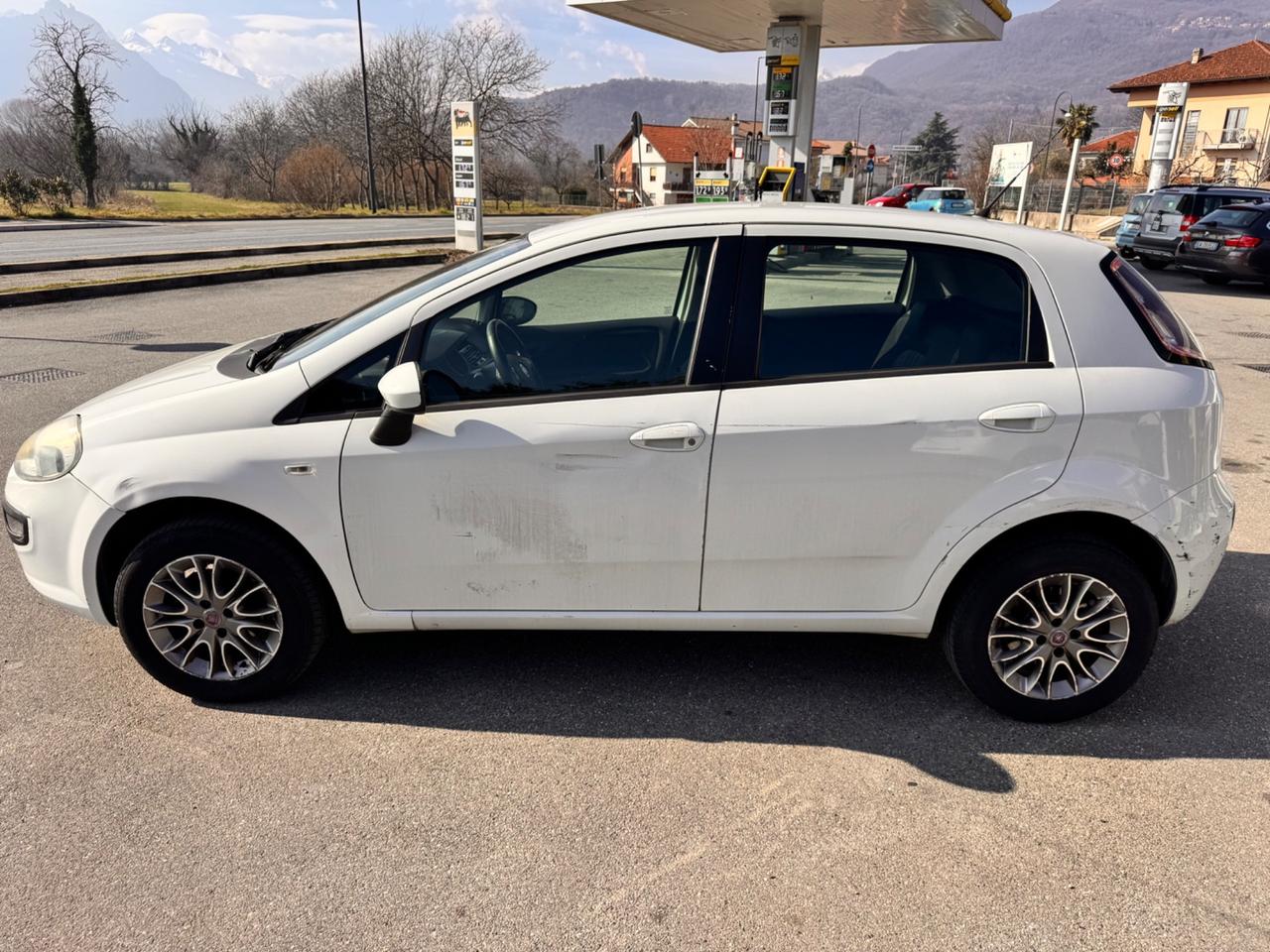 Fiat Punto Evo 1.4 5 porte Emotion Natural Power 70cv