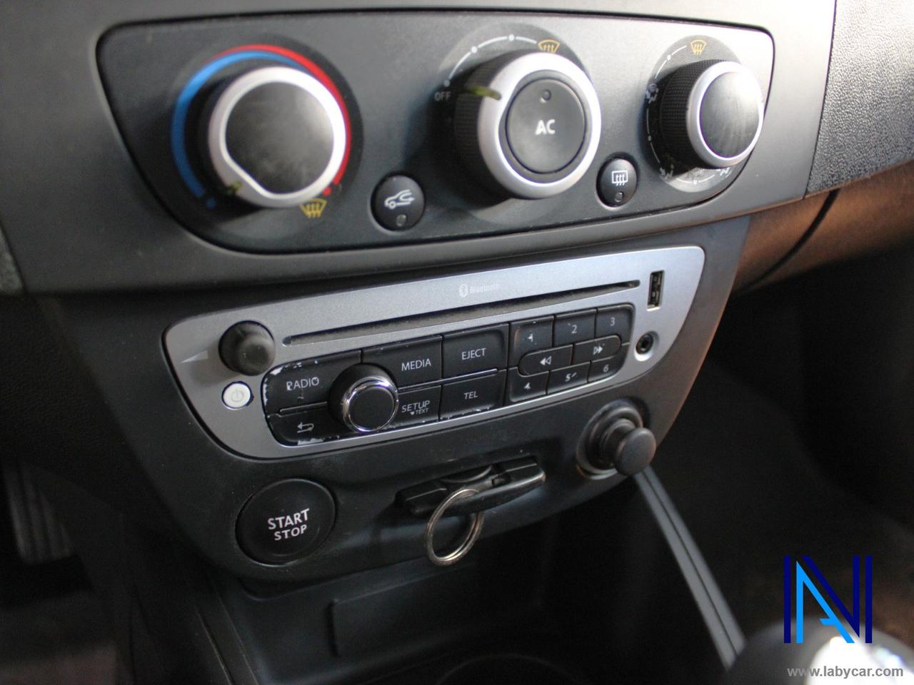 RENAULT Mégane 1.5 dCi 110 CV S&S SporTour Wave
