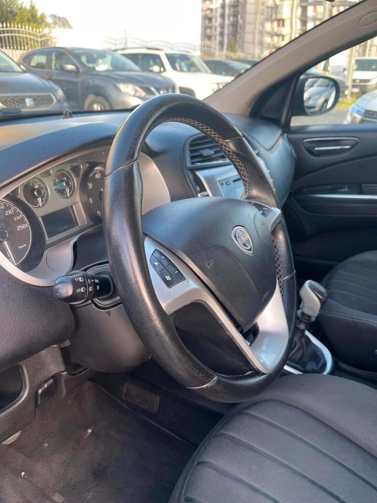 Lancia Delta 1.6 Multijet 105 CV