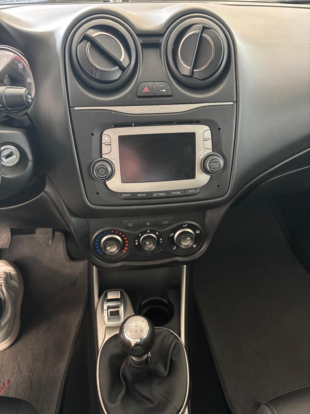 ALFA ROMEO MITO ANNO 2017 DS 1.3 ADATTA NEOPATENTATI KM 139 MILA