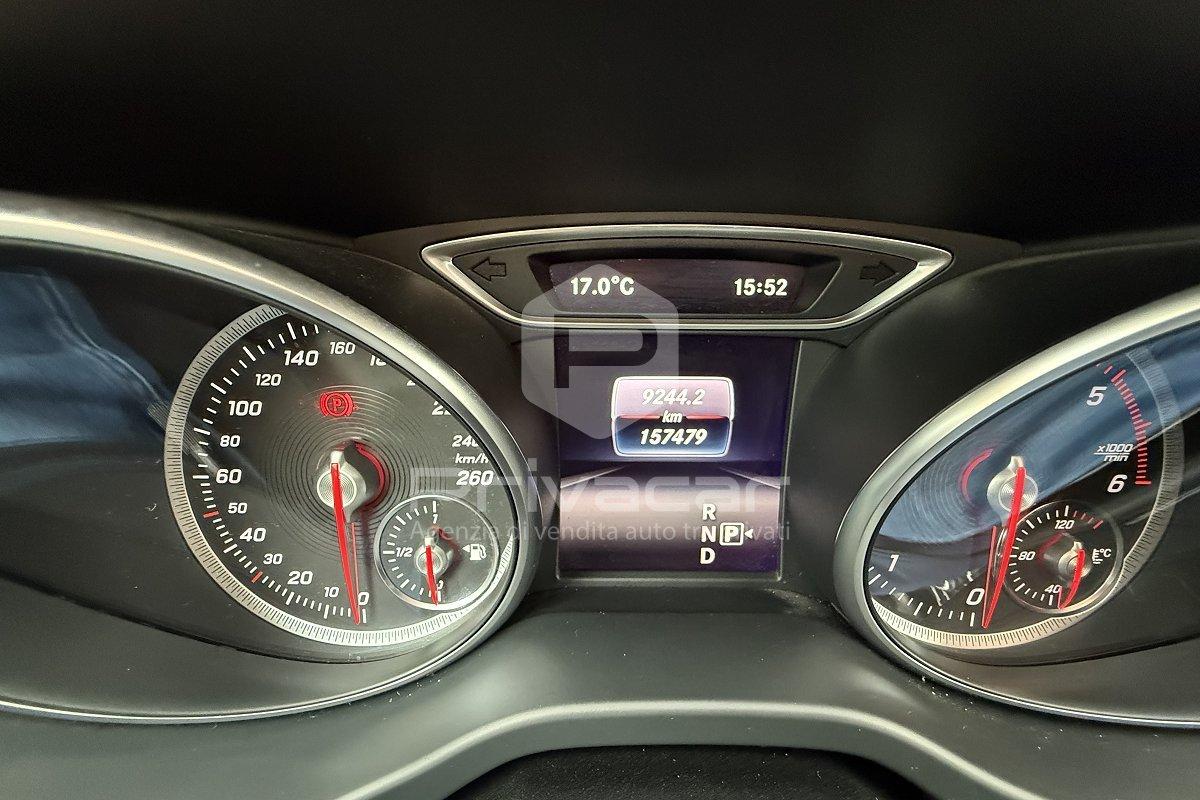 MERCEDES GLA 200 d Automatic Sport