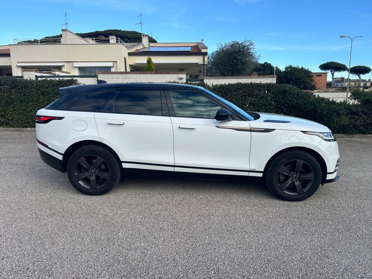 Velar 2.0D I4 240 CV R-Dynamic PREZZO REALE
