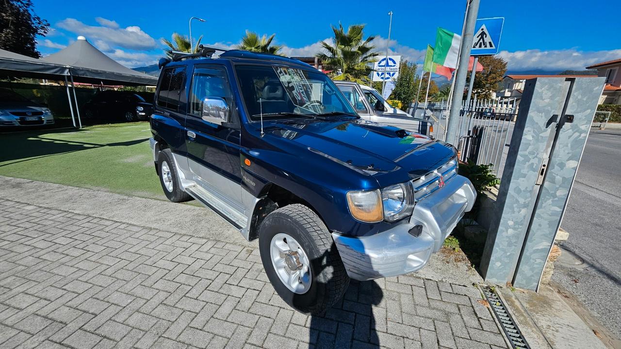 Mitsubishi Pajero 2.8 TDI Metal-top S.S. GLS Target