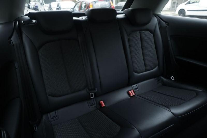 Audi A3 A3 2.0 TDI S LINE RADAR PELLE FULL OPTIONAL UNICOPROPRIETARIO