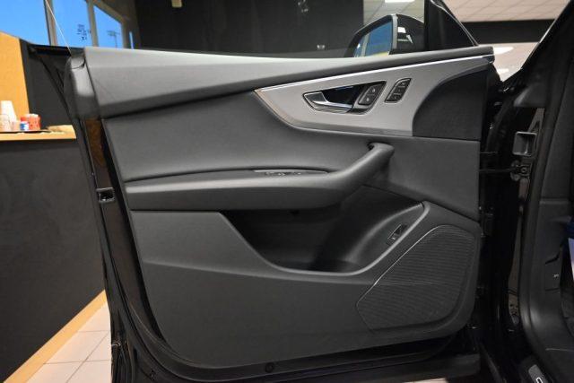 AUDI Q8 50 TDI Q.TIP.286CV S-LINE TET.22"CAM SOSP.CAM FULL