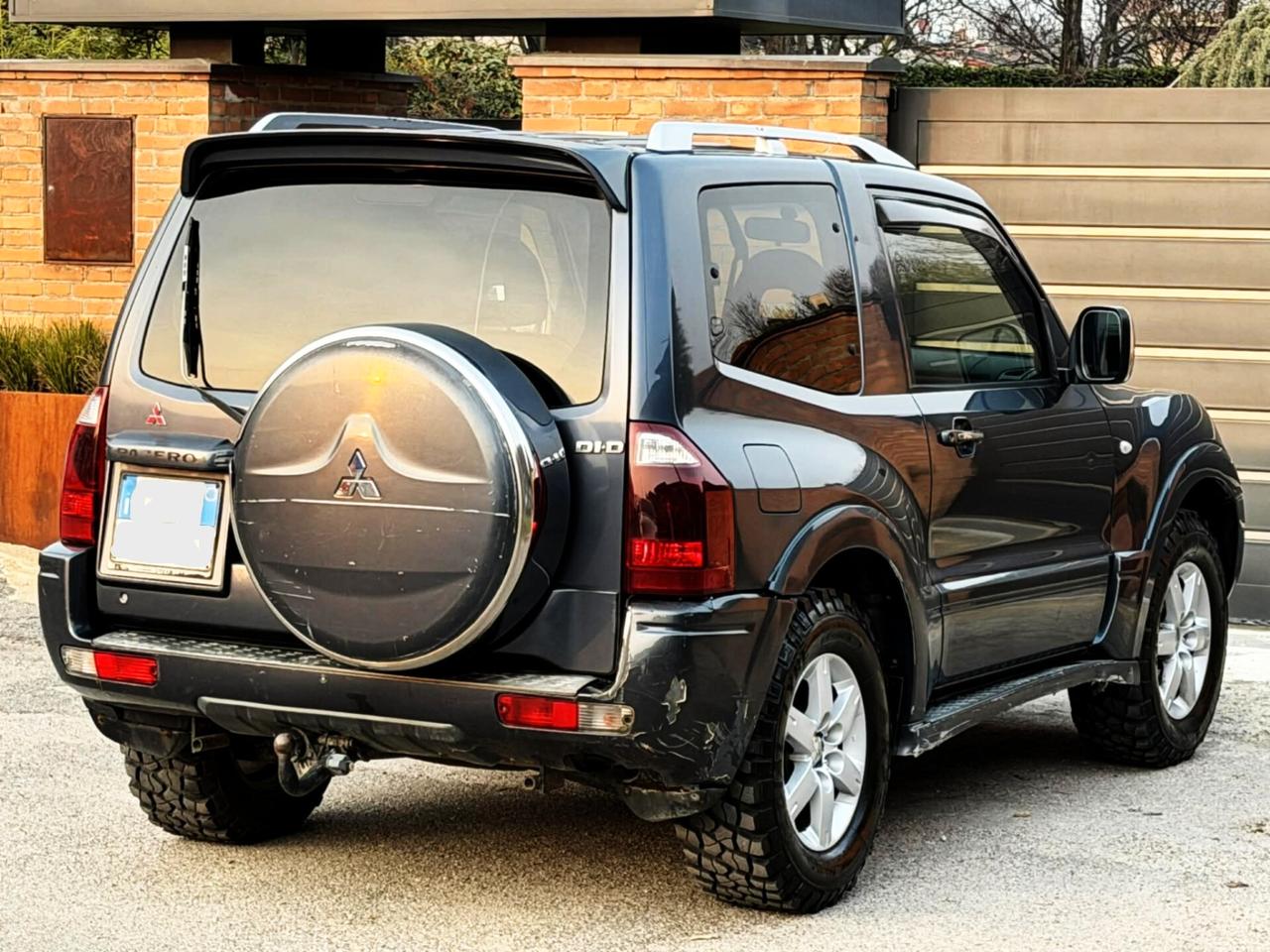 Mitsubishi Pajero 3.2TDi 16v 4x4-RESTYLING-GancioTraino