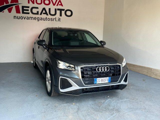 AUDI Q2 30 TDI S line Edition