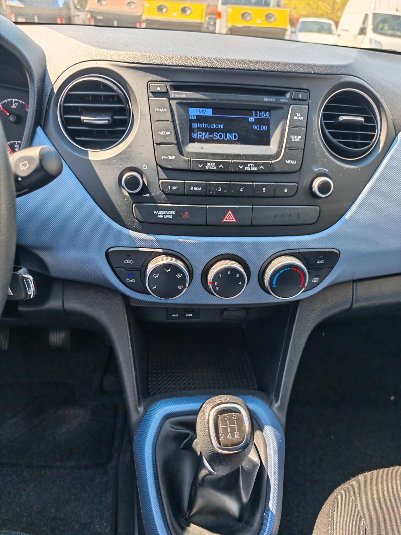 Hyundai i10 1.2 MPI Sound Edition