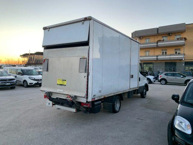 IVECO Daily Pedana Cabinato Furgonato Sponda
