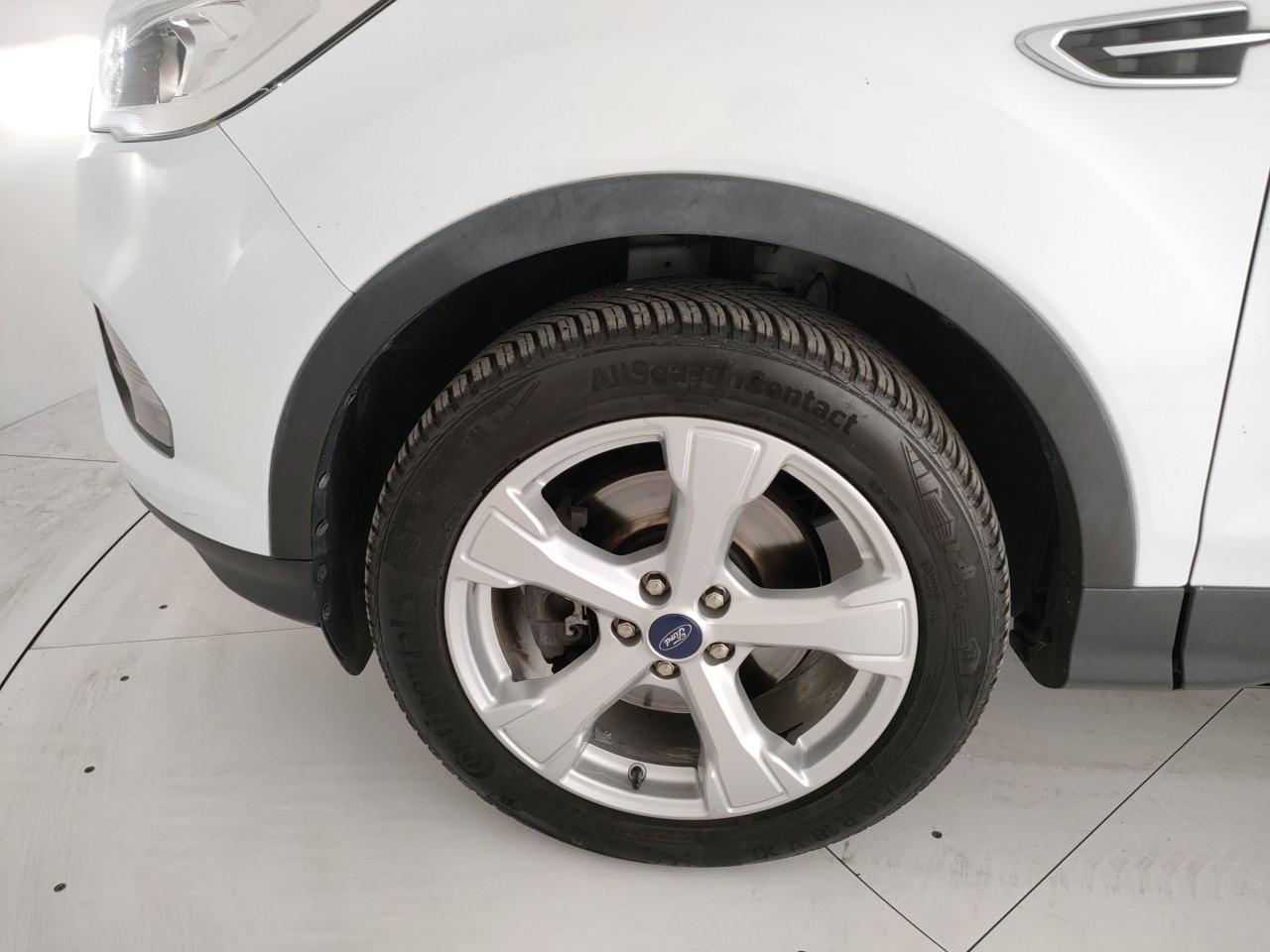 FORD Kuga 2.0 tdci Titanium s&s awd 150cv powershift