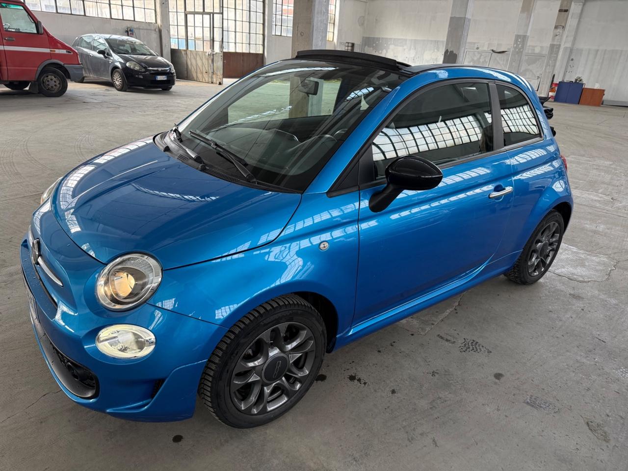 Fiat 500 C 1.0 Hybrid Connect-cabriolet