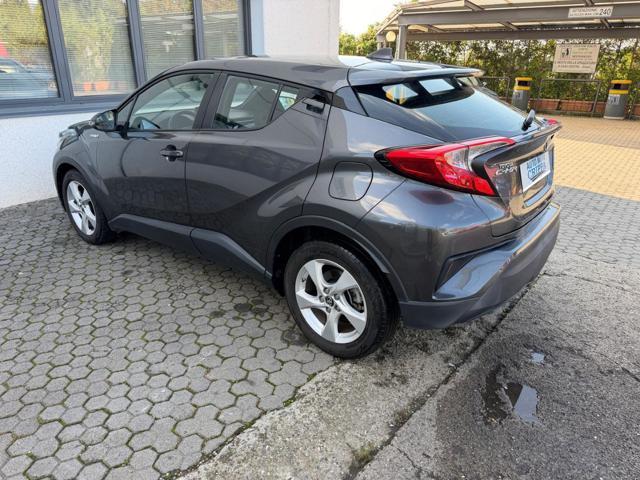 TOYOTA C-HR 1.8 FULL HYBRID BUSINESS UNICO PROPRIETARIO
