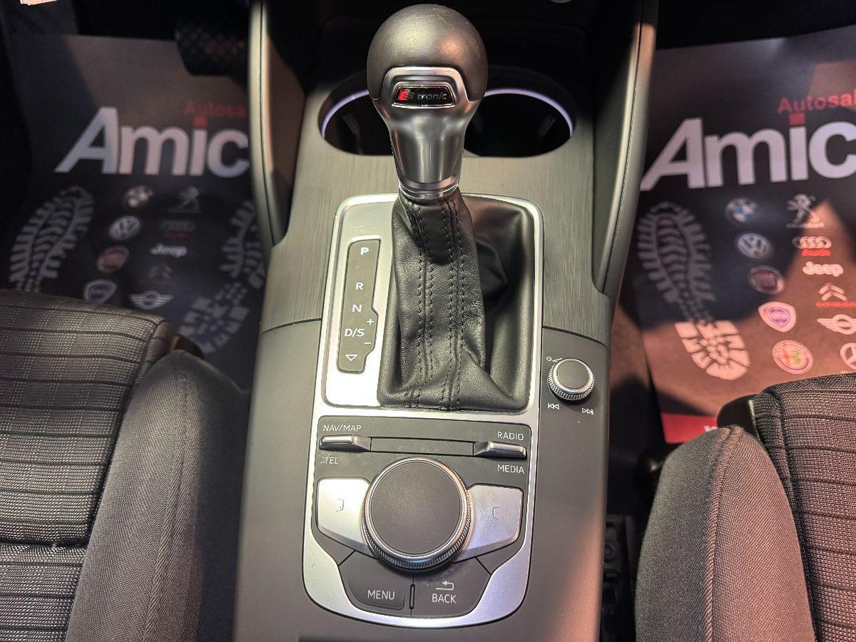 AUDI A3 SPB 1.6 TDI S tronic Sport Navi/Xeno/Led