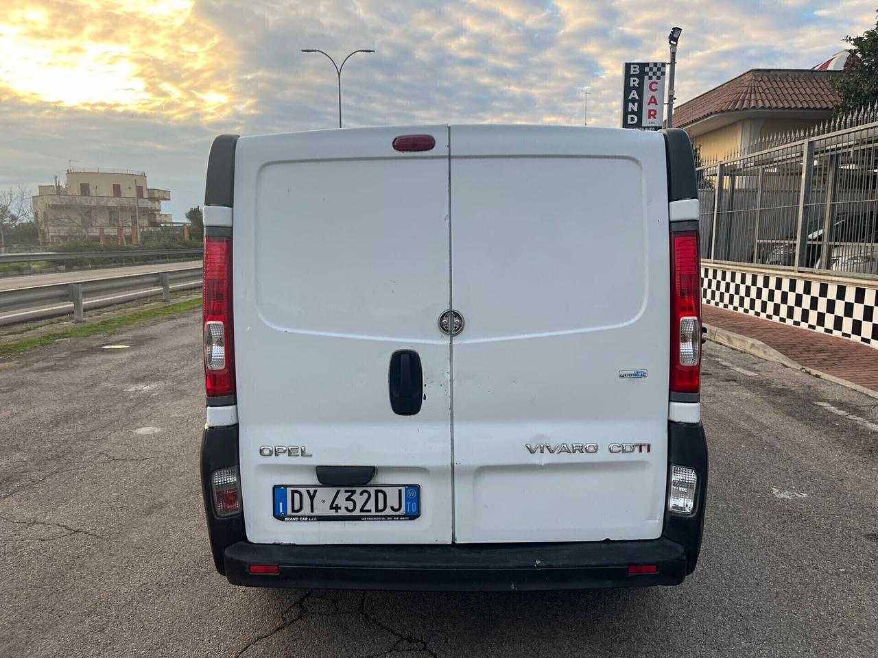 Opel Vivaro 2000 cdti - 2009