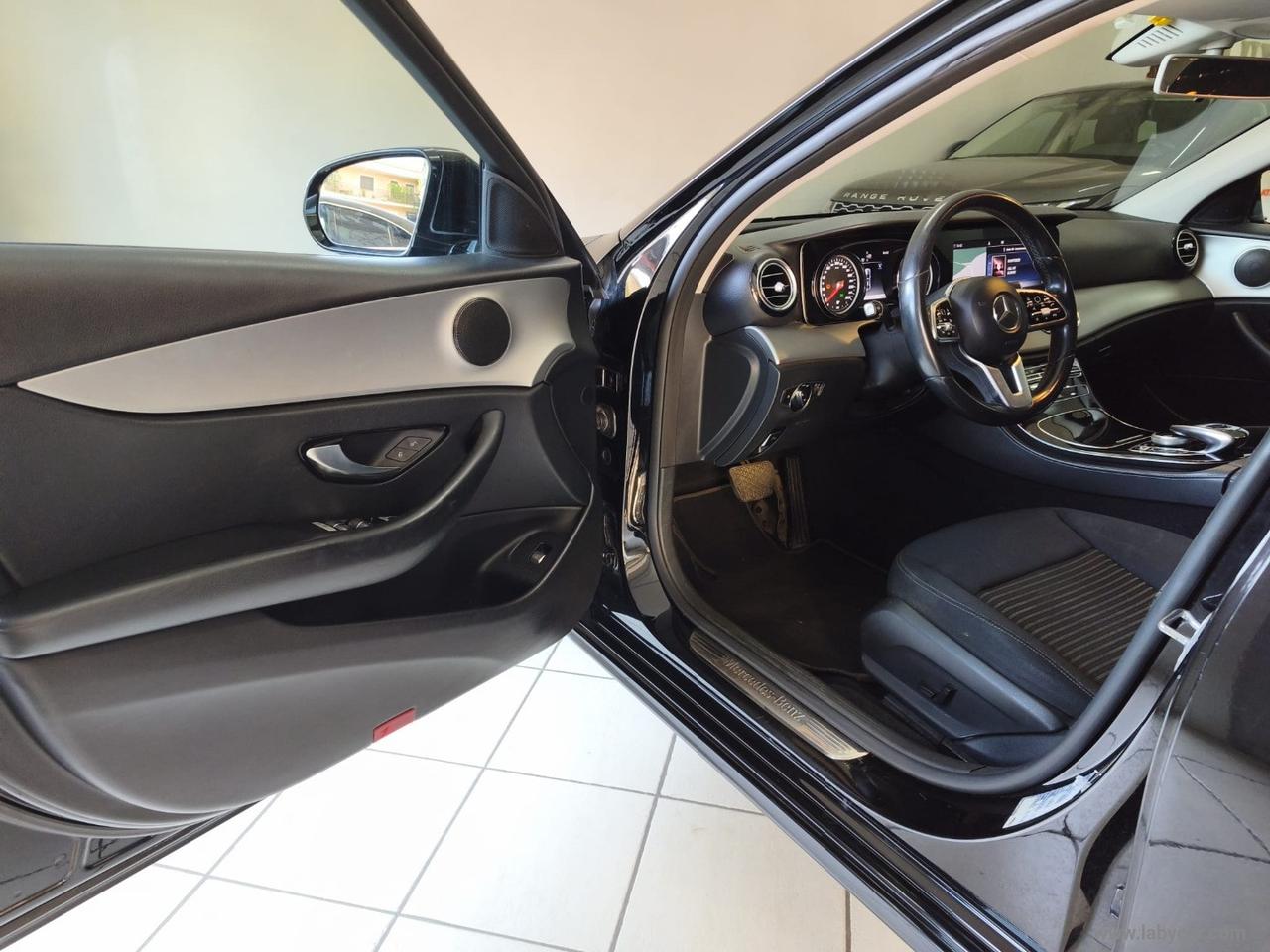 MERCEDES-BENZ E 220 d Auto Business Sport