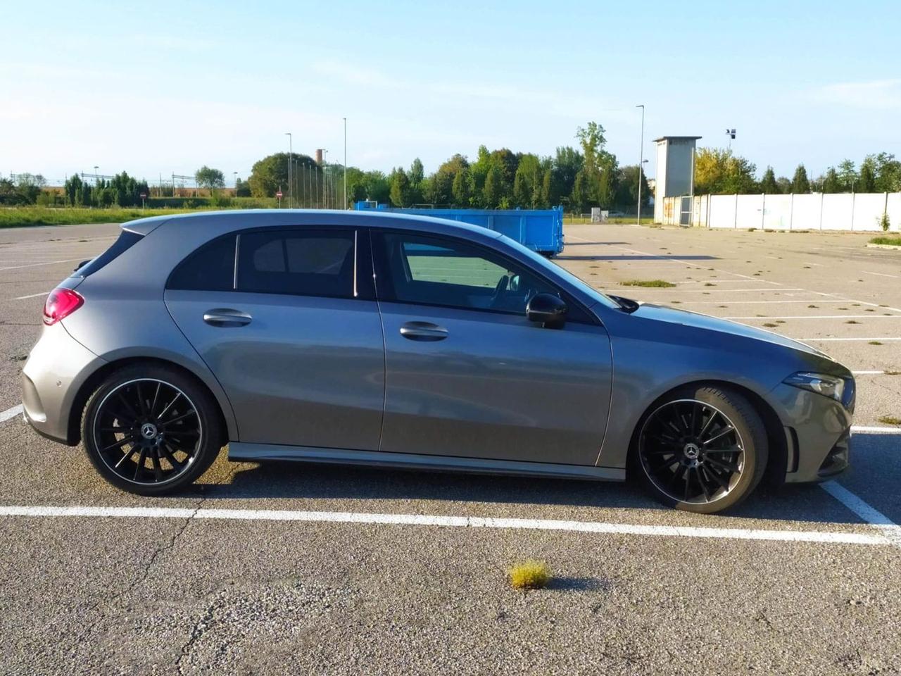 Mercedes-Benz A 250 PREMIUM #50030