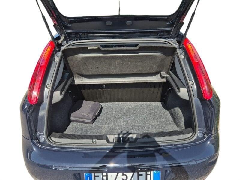 FIAT Punto Punto 1.4 8V 5 porte Natural Power Street