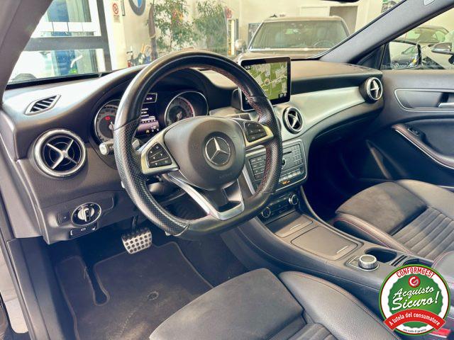 MERCEDES-BENZ GLA 200 Automatic Premium *TETTO*