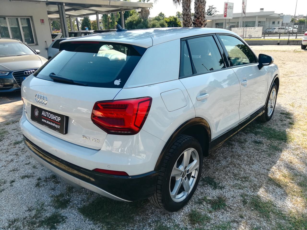 AUDI - Q2 - 30 TDI S tronic Admired - FINANZIABILE - PERMUTE